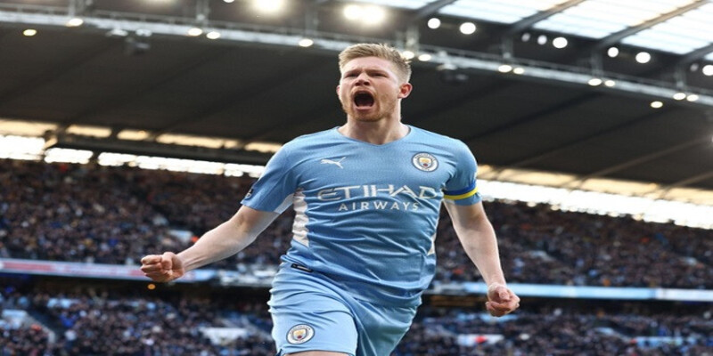 De Bruyne xứng đáng là tiền vệ tấn công hay nhất thế giới ở thời điểm hiện tại De Bruyne xứng đáng là tiền vệ tấn công hay nhất thế giới ở thời điểm hiện tại